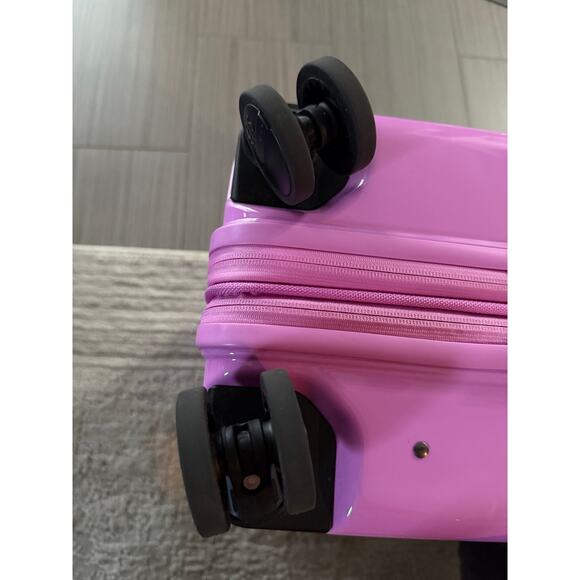 BEIS The Carry-On Roller Luggage in Berry Glossy LIMITED EDITION SOLD OUT PINK - Picture 10 of 11